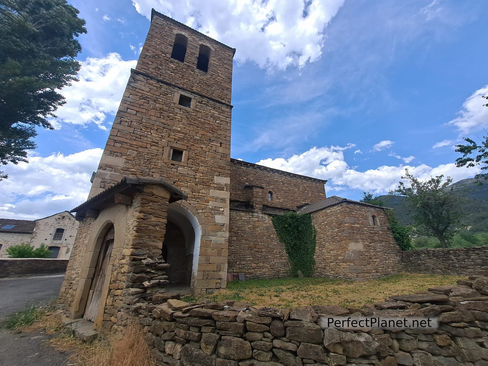 Serralbo churches