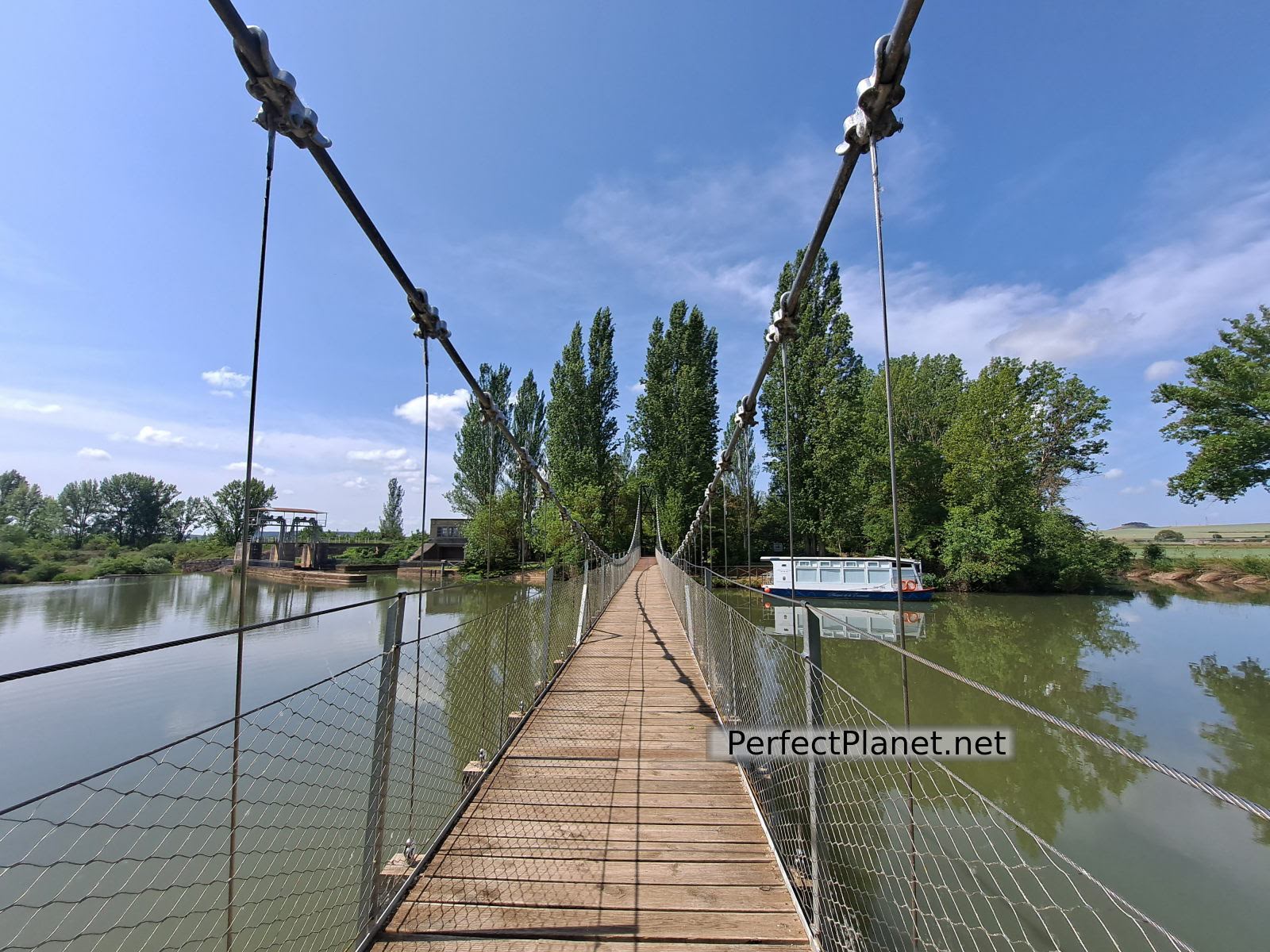 Herrera suspension bridge