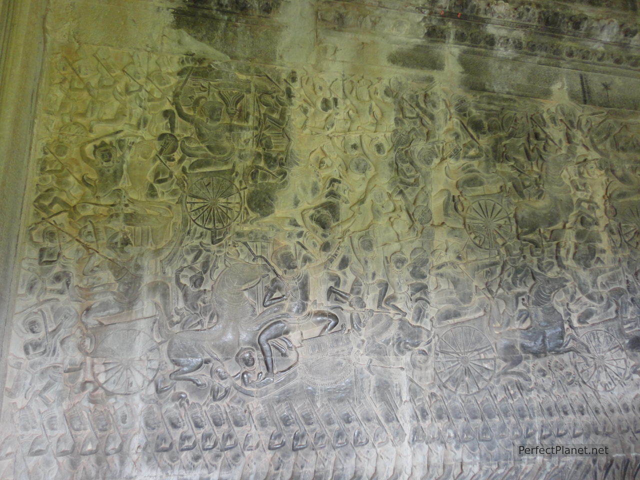 Bajo relieve Angkor Wat