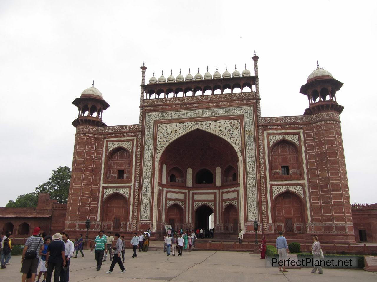 Entrance to Taj Mahal