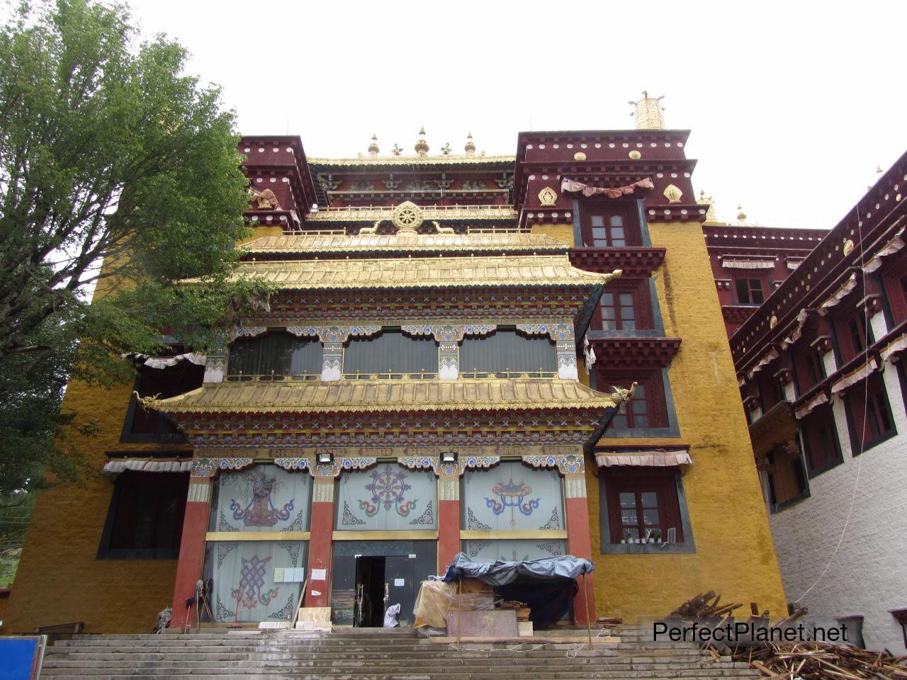 Litang Chöde Monastery